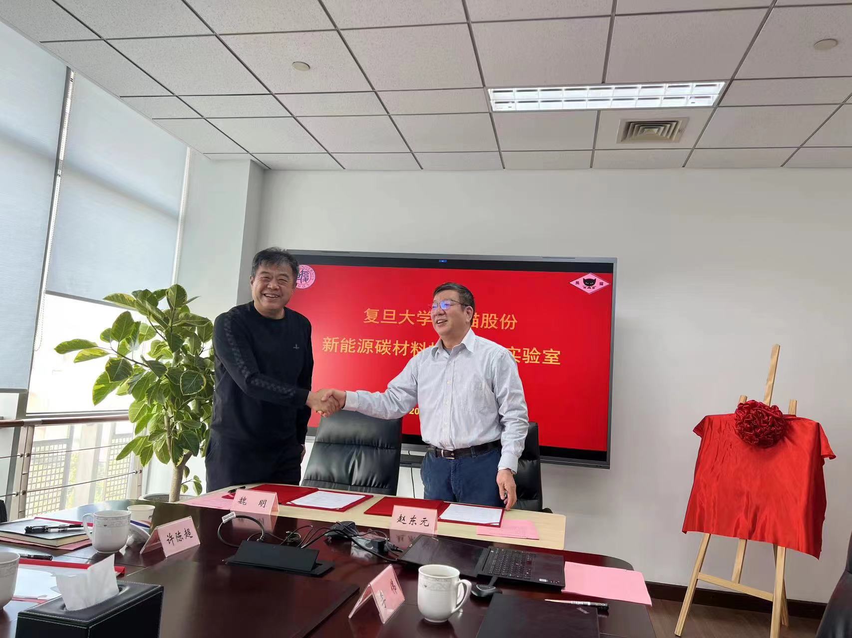 039dfff1b9b4f3c577129c2c853e9cc.jpg 039dfff1b9b4f3c577129c2c853e9cc.jpg