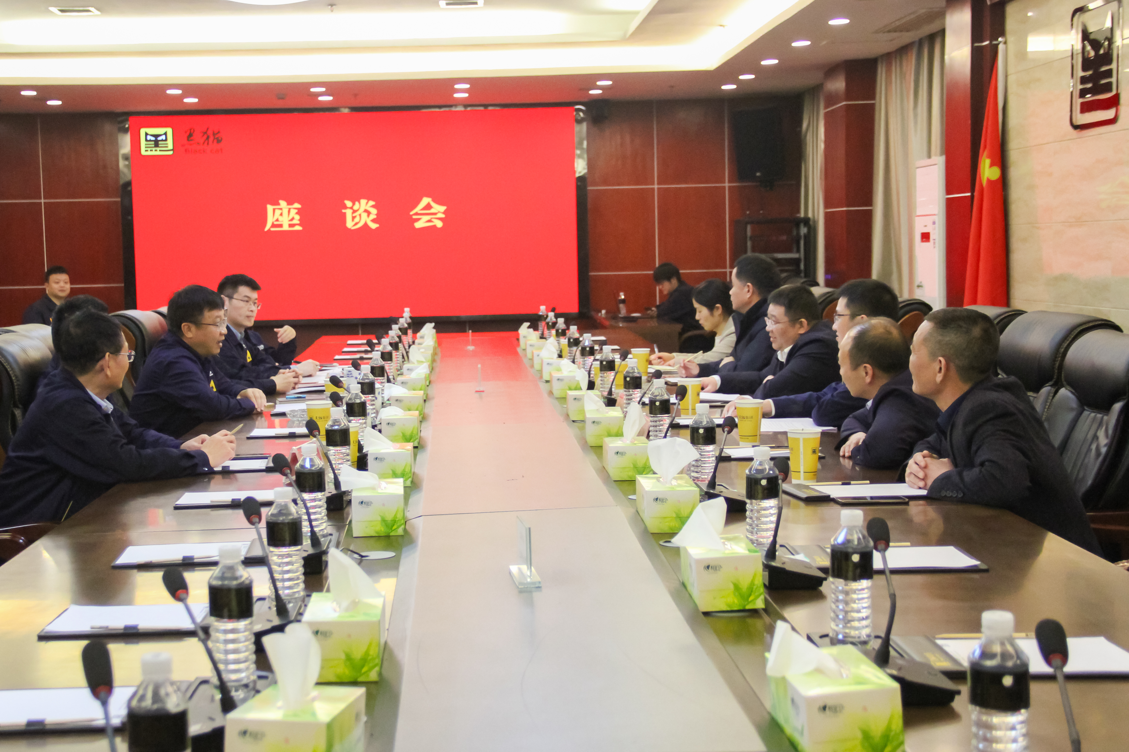 IMG_0907.jpg IMG_0907.jpg