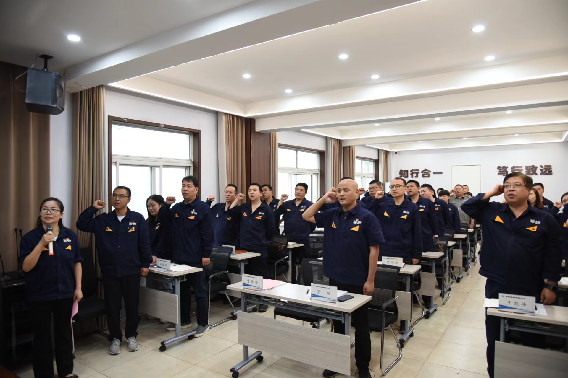 圖片1.png 圖片1.png